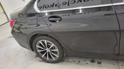 Zdjęcie przedmiotu: BMW 330i Luxury Line aut