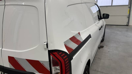 Zdjęcie przedmiotu: Renault Kangoo IV Van 1.5 Blue dCi E6d/e 2.3t L1 Extra