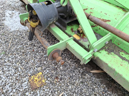 Zdjęcie przedmiotu: Kosiarka bijakowa TALEX LEO 320 PROFESSIONAL 