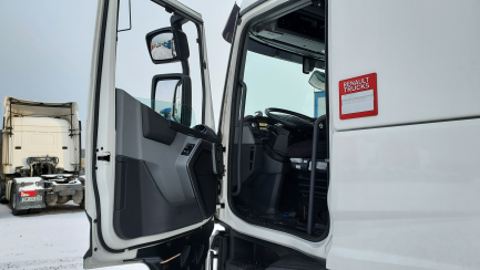 Zdjęcie przedmiotu: Renault T E6 18.0t T4x2 High Cab