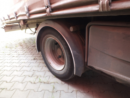 Zdjęcie przedmiotu: DAF LF FA 45.220 G08 4x2 Euro 5 + naczepa kurtynowa KONAR JG4