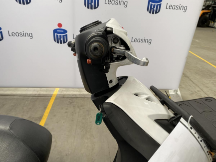 Zdjęcie przedmiotu: KYMCO Agility Carry 50 (4T)