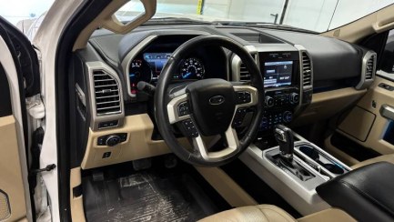 Zdjęcie przedmiotu: Ford F150 3.1t LARIAT