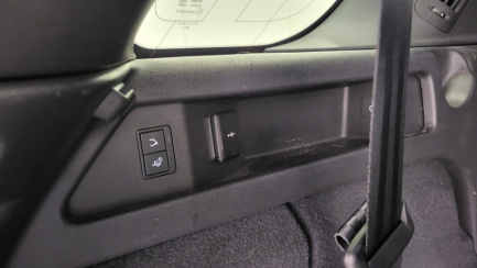 Zdjęcie przedmiotu: LAND ROVER SPORT 2.0 D200 mHEV Dynamic HSE aut
