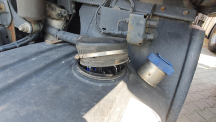 Zdjęcie przedmiotu: Iveco AS440T/P 4x2 Hi-Way