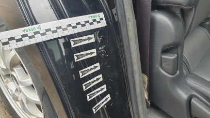 Zdjęcie przedmiotu: Toyota Prius 1.8 HSD Premium