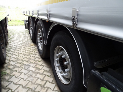 Zdjęcie przedmiotu: BERGER SAPL 24 curtain semi-trailer