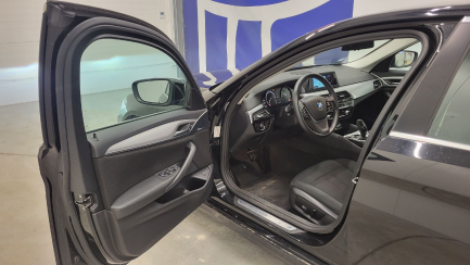 Zdjęcie przedmiotu: BMW 518D