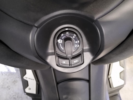 Zdjęcie przedmiotu: YAMAHA YP 125 X-MAX 125 Tech MAX