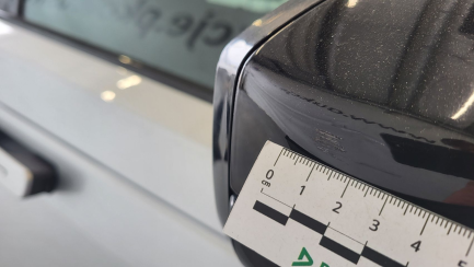 Zdjęcie przedmiotu: Range Rover Velar 2.0 SD4 SE