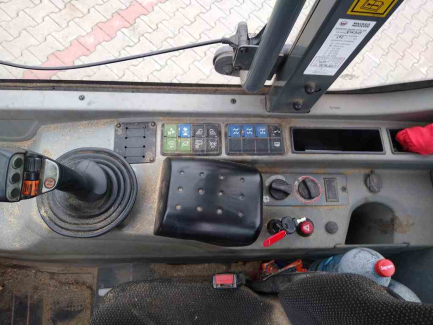 Zdjęcie przedmiotu: KRAMER 5085T / 353 telehandler