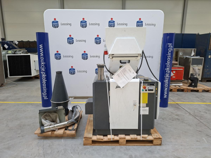 Пластиковий млин SHINI SG-2336-CE потужністю 7,5 кВт з пилоуловлювачем DS 23/30