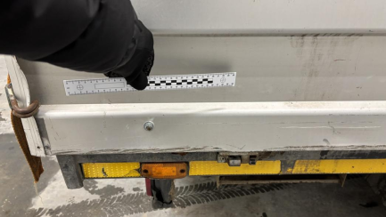 Zdjęcie przedmiotu: Iveco Daily 35C17 E5 3.5t Registration certificate seized electronically