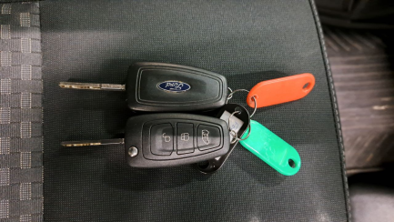 Zdjęcie przedmiotu: Ford  Custom 320 2.0 TDCi L2 Trend E6.2 3.2t