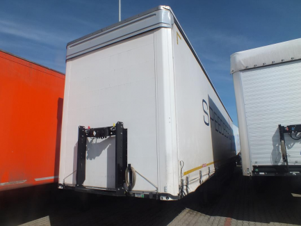 Zdjęcie przedmiotu: Naczepa kurtynowa MEGA KOGEL SN24 S 24-1