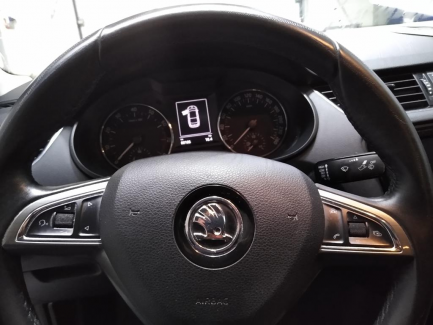 Zdjęcie przedmiotu: Skoda Octavia Хетчбек 1.4 TSI