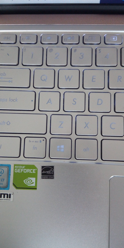 Zdjęcie przedmiotu: ASUS ZenBook 14.1 "Laptop UX433FN i7-8565U / 16GB / 512PCie / Win10