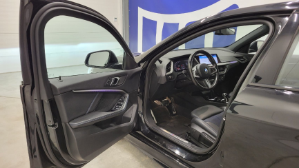 Zdjęcie przedmiotu: BMW 118i M Sport aut