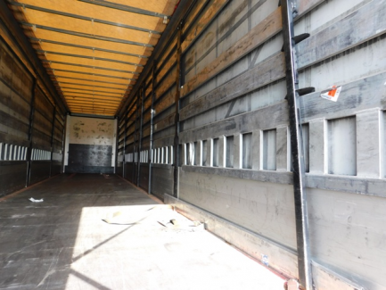 Zdjęcie przedmiotu: AUCTION OF THE DAY WIELTON NS3K Curtain trailer