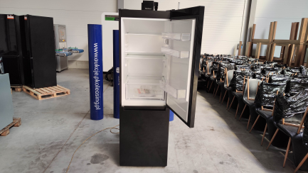 Холодильник INDESIT LI8 SE K 189cm Black