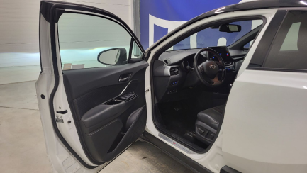 Zdjęcie przedmiotu: Toyota C-HR 2.0 Hybrid GR Sport