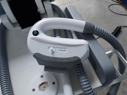 Zdjęcie przedmiotu: Cosmetic device Laser SHR + 808 STUDIO FIGURA