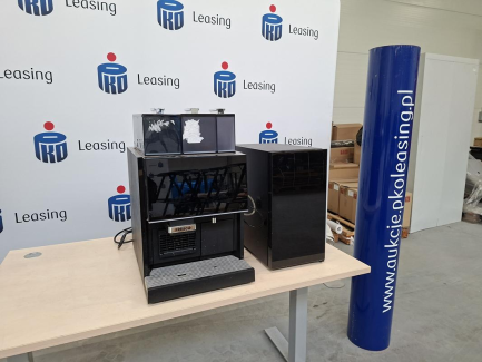 Zdjęcie przedmiotu: Кавоварка під тиском FRESCO X580C + холодильник MILK COOLER C5