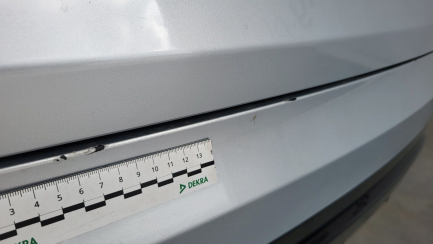 Zdjęcie przedmiotu: Range Rover Velar 2.0 D200 mHEV R-Dynamic S