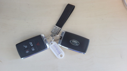 Zdjęcie przedmiotu: LAND ROVER Defender 90 3.0 D300 mHEV X-Dynamic HSE