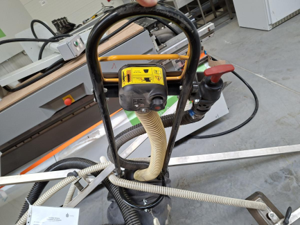 Zdjęcie przedmiotu: Вакуумний маніпуляторний кран AHS вантажопідйомністю 120 кг