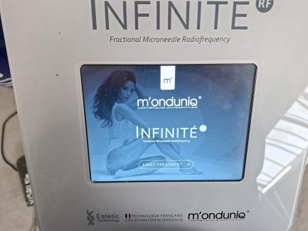 Zdjęcie przedmiotu: Косметичний апарат INFINITE RF, що використовується для зменшення шрамів від акне, омолодження, зменшення розтяжок, ліфтингу та видалення плям.