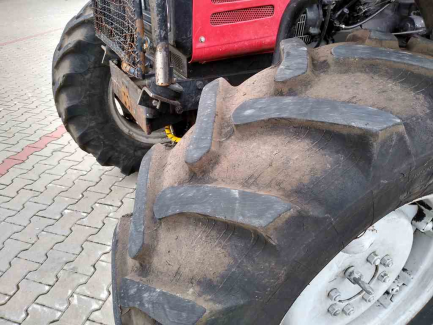 Zdjęcie przedmiotu: AUKCJA PAKIETOWA Ciągnik rolniczy Belarus 1221.2 + Przyczepa zrywkowa Palms 12D/700