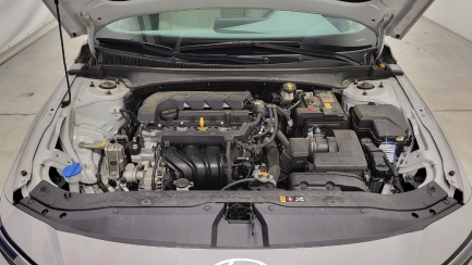 Zdjęcie przedmiotu: Hyundai Elantra 1.6 Smart CVT