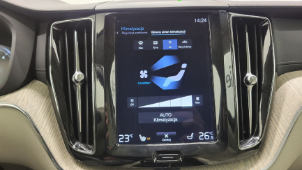 Zdjęcie przedmiotu: Volvo XC60 D4 SCR AWD Inscription aut