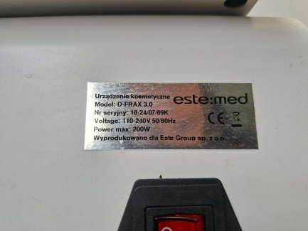Zdjęcie przedmiotu: Косметологічний апарат ESTE:MED D-FRAX 3.0, що поєднує метод фракційного проколу шкіри з нагріванням тканин за допомогою радіочастотного струму та функції вакууму