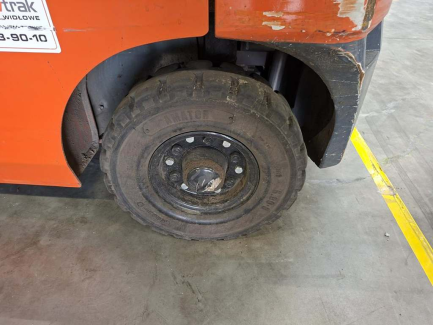 Zdjęcie przedmiotu: Toyota 02-8FGF18 forklift