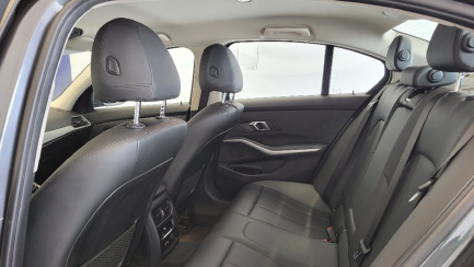 Zdjęcie przedmiotu: Bmw 320d Advantage aut