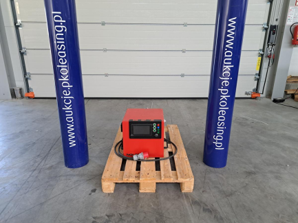 The NOLDEN NR8024 hot runner controller is used for precise temperature control in hot runner systems used in the injection molding industry.