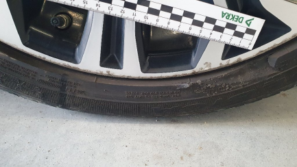 Zdjęcie przedmiotu: Toyota Corolla TS Kombi 1.8 Hybrid Comfort + LPG Brak dokument&oacute;w LPG