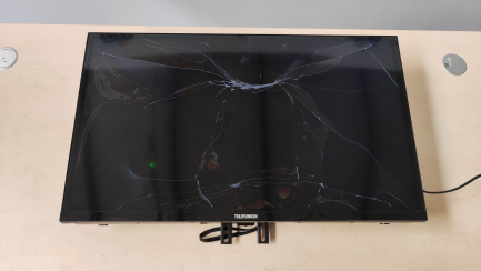 Zdjęcie przedmiotu: TELEFUNKEN 32HL8450 32" LED Android TV, code: 514755