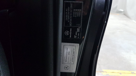 Zdjęcie przedmiotu: Mercedes-benz V-KLASSE V 220 (BlueTEC) d Avantgard