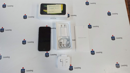 Zdjęcie przedmiotu: Smartphone Apple iPhone SE 128 GB Black