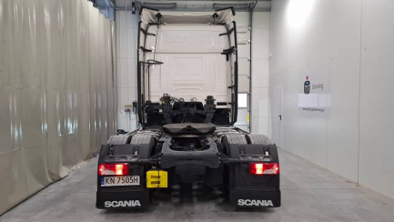 Zdjęcie przedmiotu: SCANIA R460 Super E6 18.0t Highline