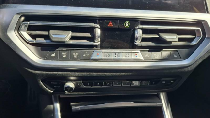 Zdjęcie przedmiotu: BMW 320D xDrive M Sport Steptronic