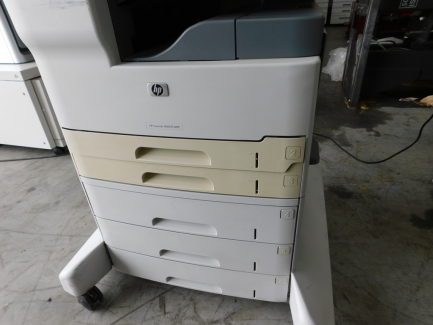 Zdjęcie przedmiotu: Hewlett-Packard (HP) LaserJet M5035 MFP laser multifunction printer