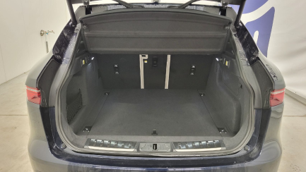 Zdjęcie przedmiotu: Jaguar F-pace 2.0 D200 mHEV AWD R-Dynamic SE Oświadczenie o utracie DR