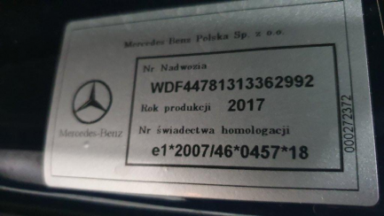 Zdjęcie przedmiotu: Mercedes-benz 250 (BlueTEC) d 7G-Tronic (long)