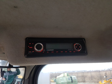 Zdjęcie przedmiotu: Ładowarka kołowa CATERPILLAR 908H2