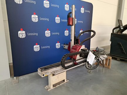 Robot liniowy WITTMANN W711 przeznaczony do pracy z wtryskarką