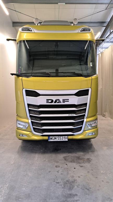 Zdjęcie przedmiotu: DAF XG+ 530 FT Space Cab Low Deck E6 18.0t